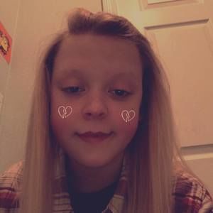 Meet your Posher, Alyvia